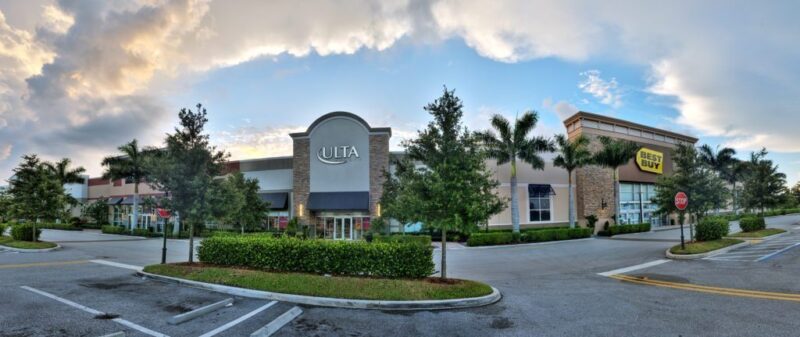 Shoppes-at-Isla-Verde-Wellington