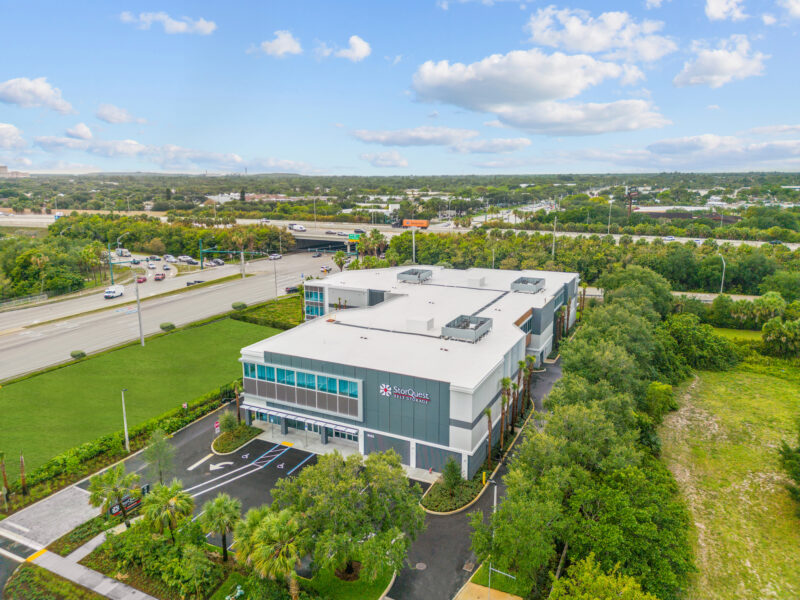 StorQuest, Palm Beach Gardens